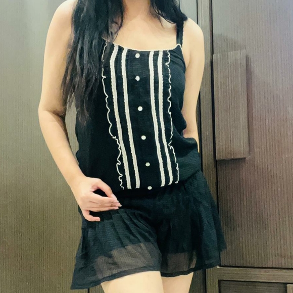 Pants - Black beautiful romper